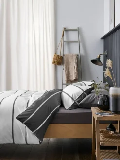 New Next 2 Pack Stripe Reversible Duvet Cover and Pillowcase Set Grey