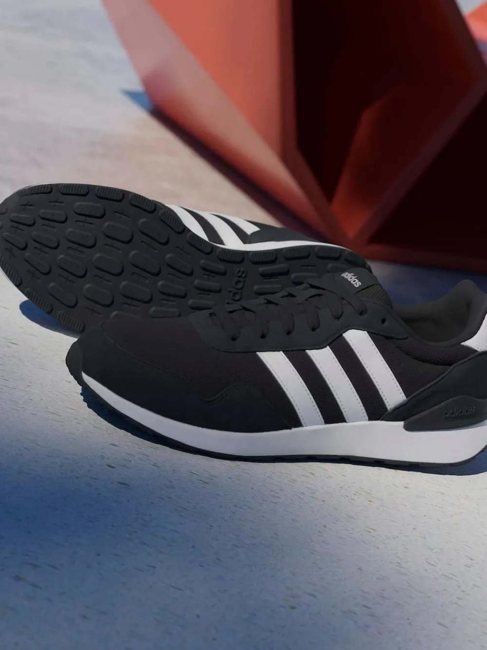 Sale adidas Black Run 60s 4.0 Trainers