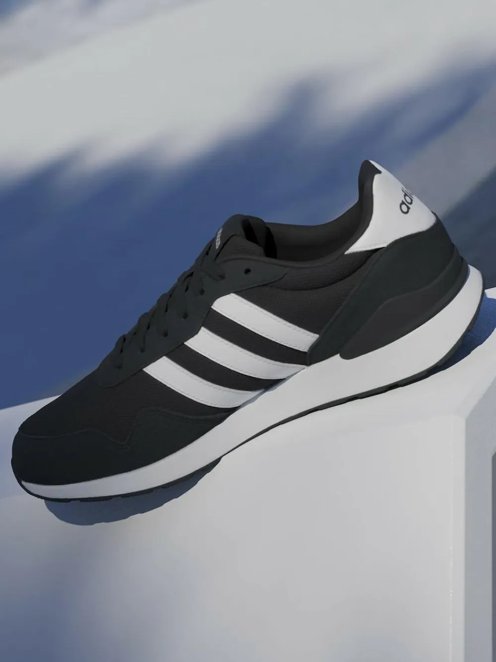 Sale adidas Black Run 60s 4.0 Trainers