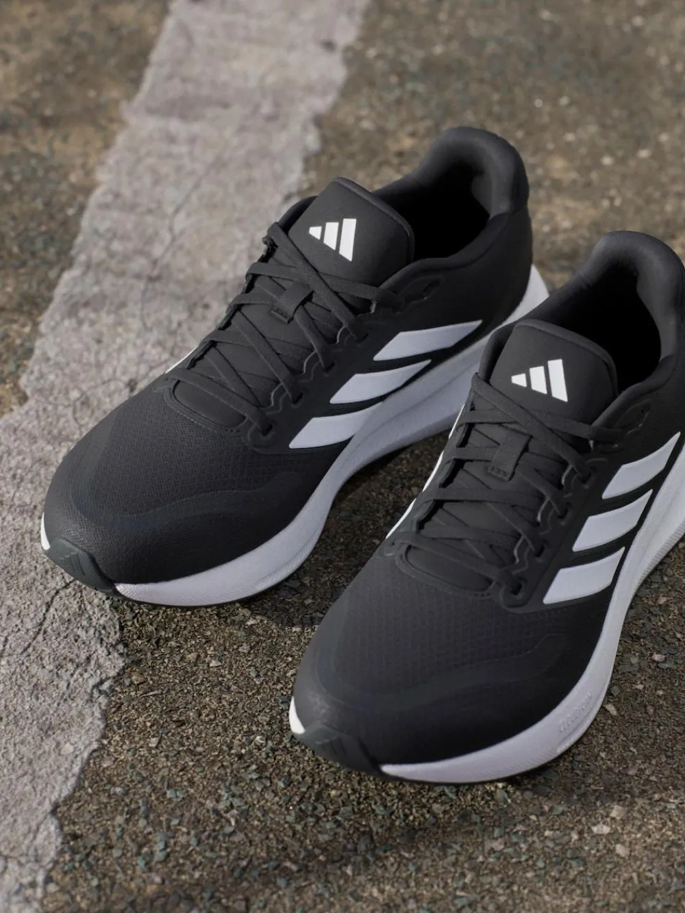 Hot adidas Black/White Runfalcon 5 Running Trainers