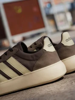 Best adidas Barreda Decode Trainers Brown
