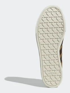 adidas Brown Daily 4.0 Trainers^ Sneakers