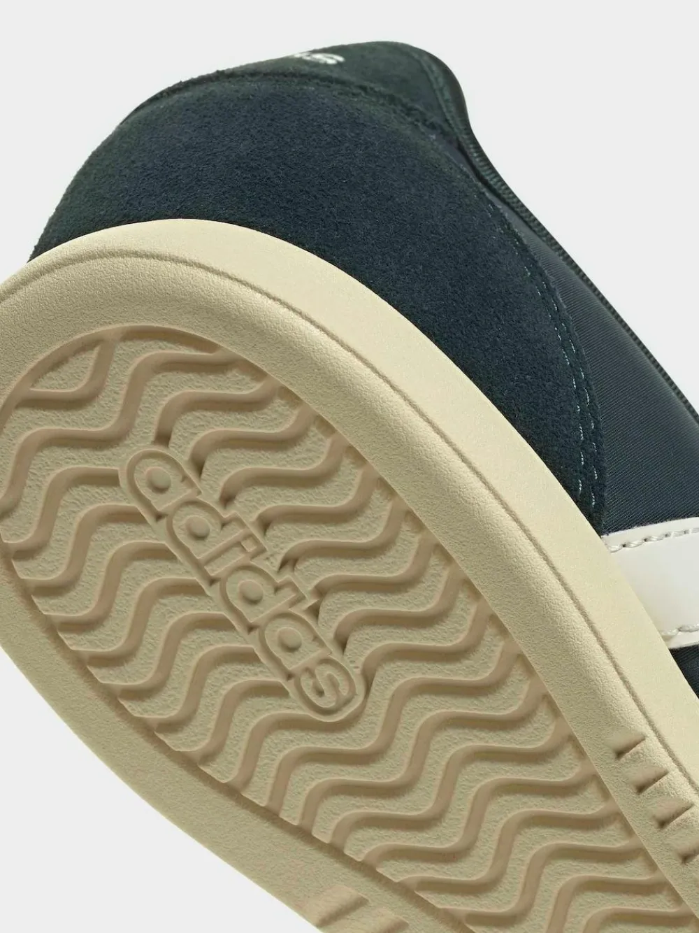 Outlet adidas Green Barreda Mary Jane Trainers