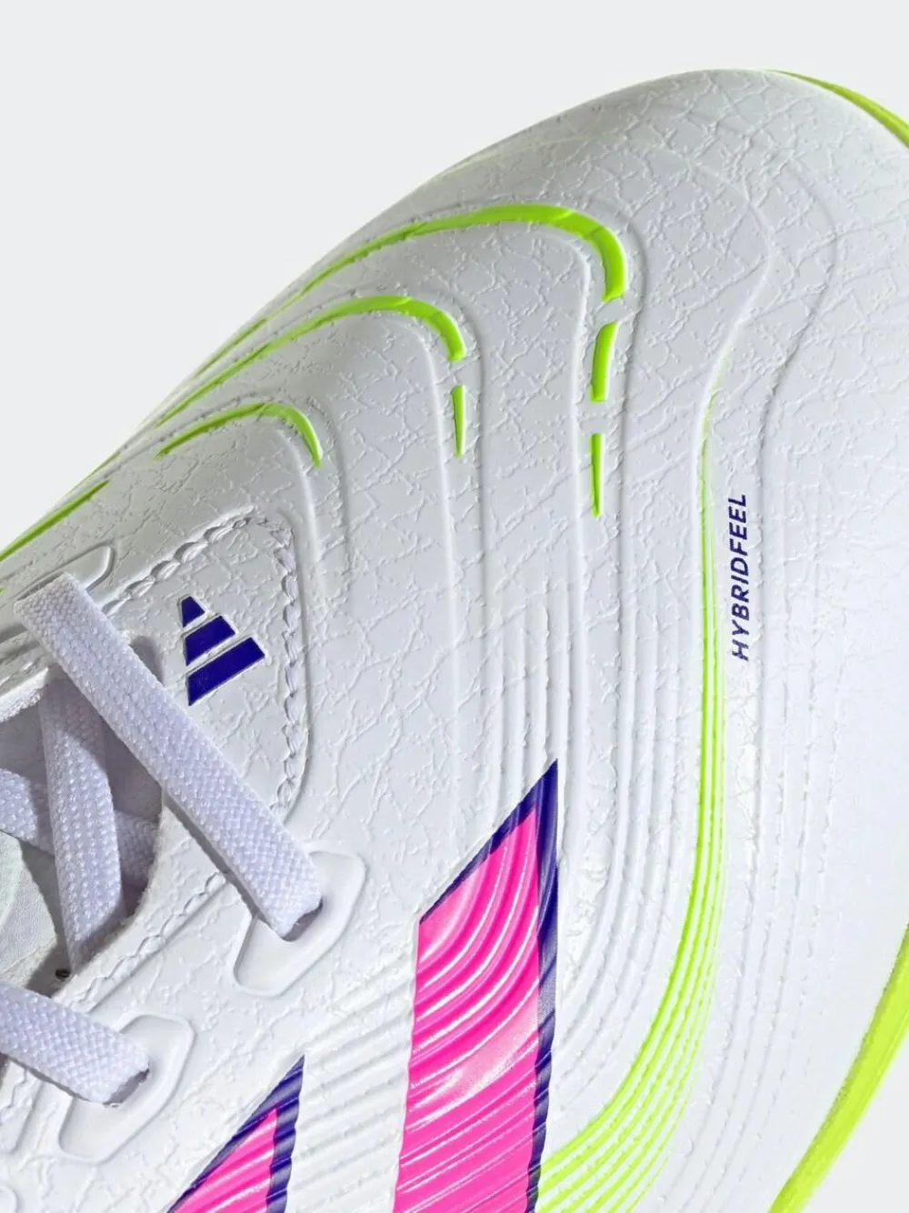 New adidas Green/White Adult Predator League Turf Boots