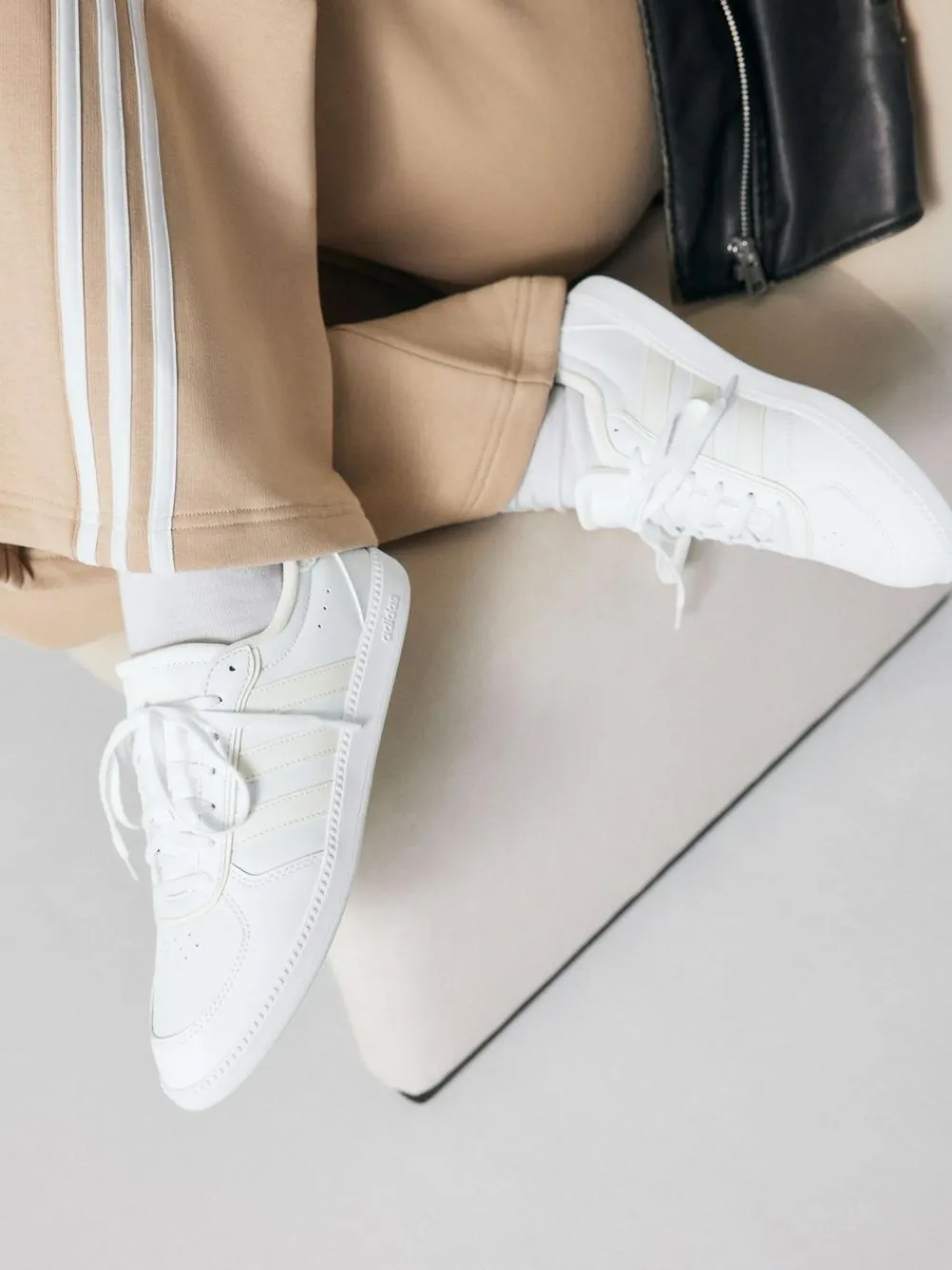 adidas Off White Breaknet Sleek Trainers^Women Sneakers