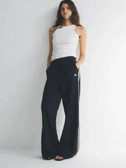 Outlet adidas originals Manager Tailored Trousers Black