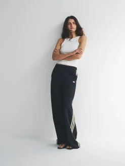 Outlet adidas originals Manager Tailored Trousers Black