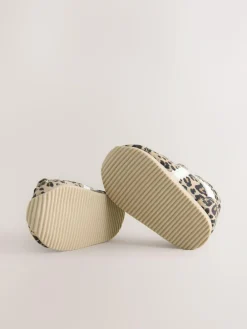 Next Baby Touch Fastening Trainers (0-24mths)^ Unisex|Sneakers