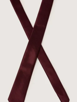 Antique Rogue Red Texture Tie^ Ties & Pocket Squares