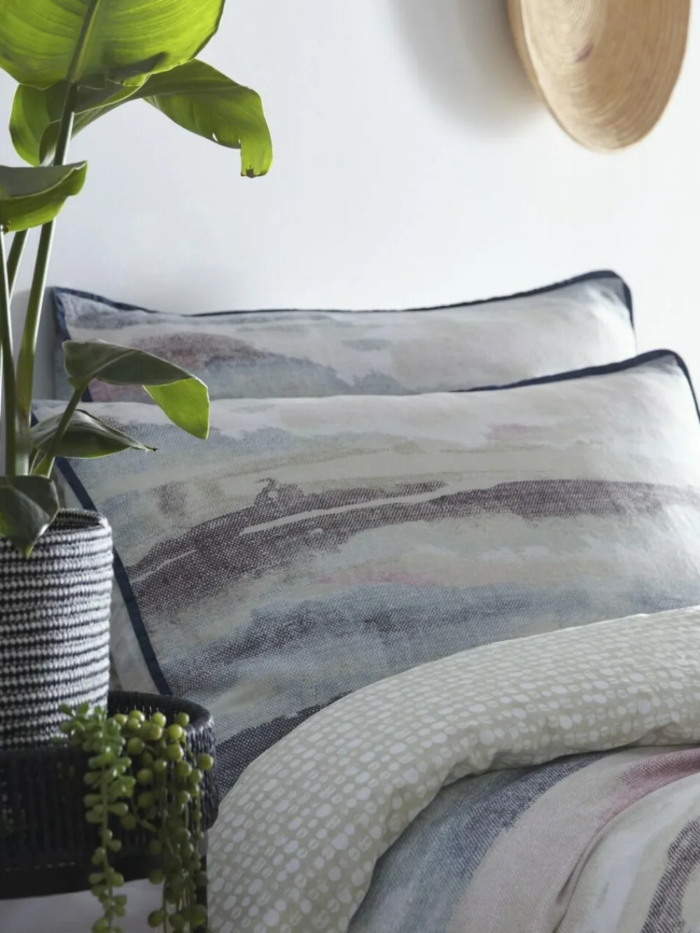 Best Appletree Blue Landscape 100% Cotton Duvet Cover And Pillowcase Set