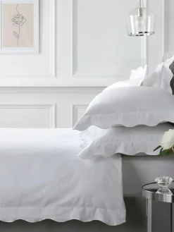 Appletree White Scallop Edge 200 Thread Count 100% Cotton Duvet Cover Set^ Branded Bedlinen