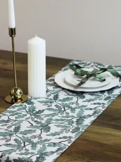 Avalon Home Green Oak 100% Cotton Table Runner^ Branded Kitchenware|Table Linen, Placemats & Coasters