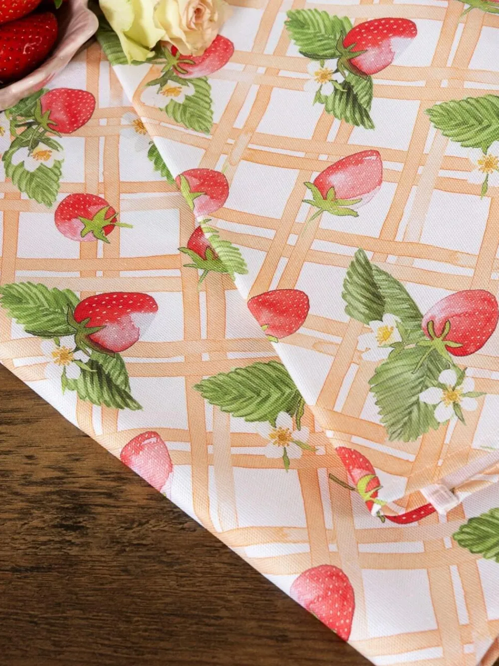 Avalon Home Pink Strawberry Picnic Tablecloth^ Table Linen, Placemats & Coasters