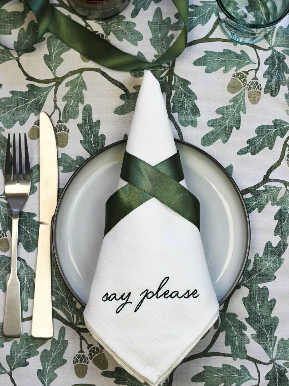 Clearance Avalon Home Set of 4 White Manners Collection 100% Cotton Napkins Gift Box