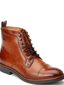 Base London Plymouth Toe Cap Boot^ Boots|Boots