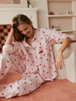 Online Bath & Body Works Pink/Red All Over Lips Button Through Cotton Pyjamas Set
