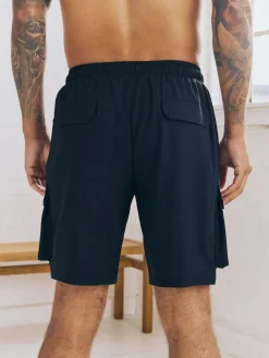 Next Active Cargo Gym Training Shorts Black