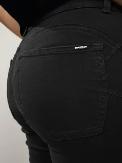 New Next Slim Lift And Shape Jeans Black clean