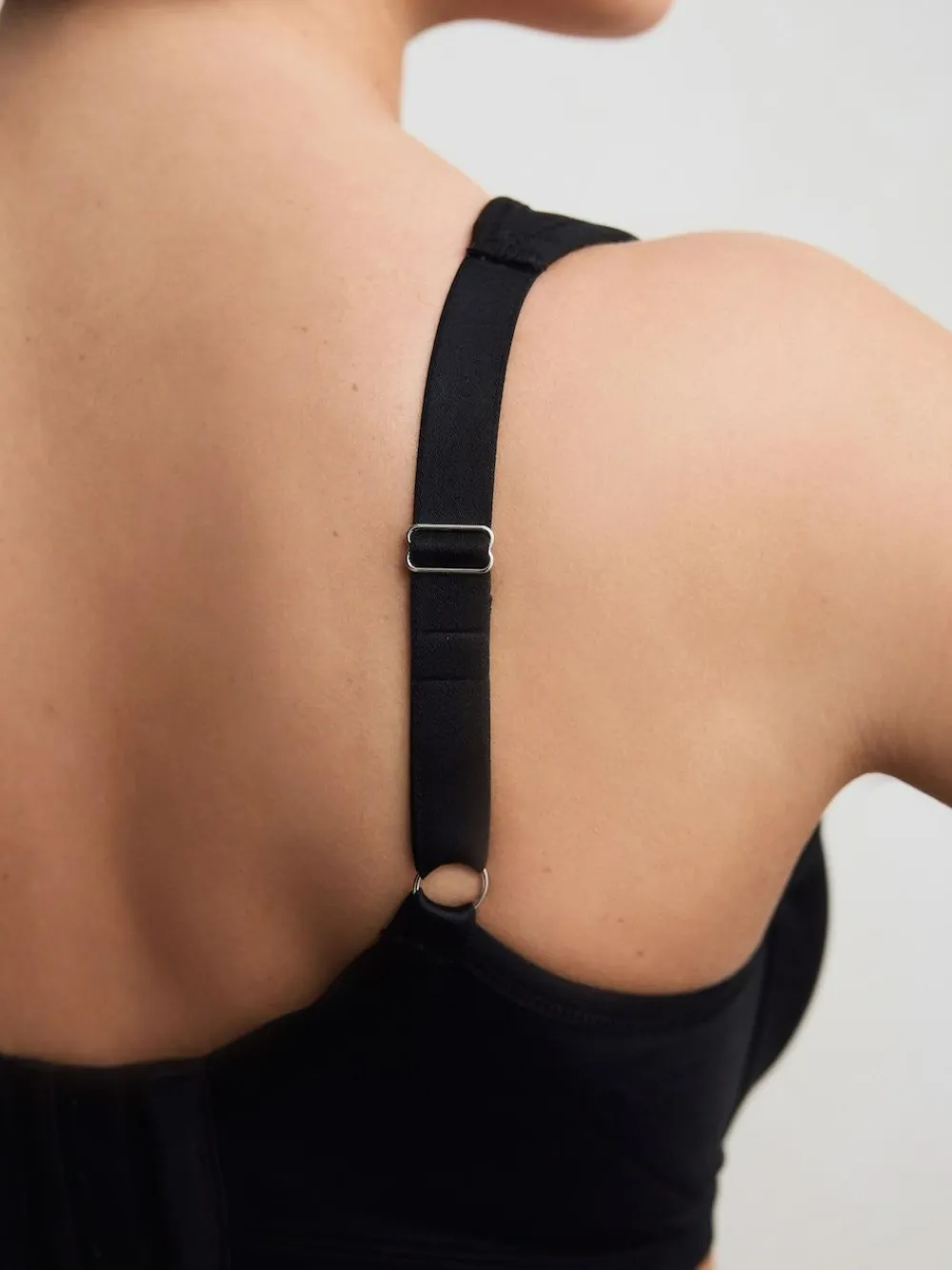 Next DD+ Supersoft Comfort Padded Strap Minimising Full Cup Bra Black