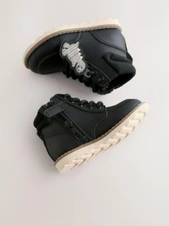 Hot Next Lace-Up Boots Black Dinosaur