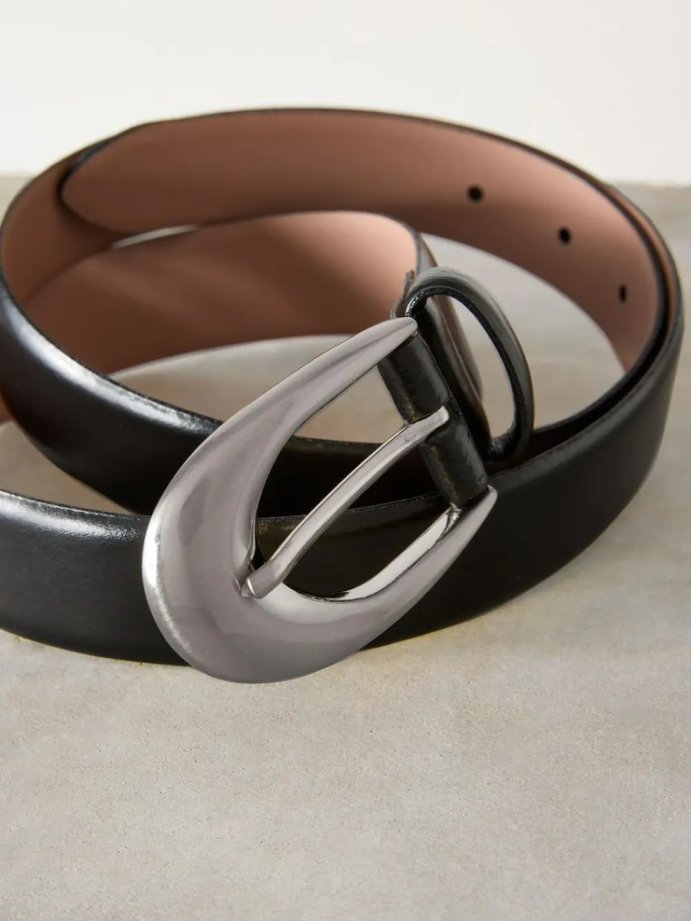 Discount Next Black N. Premium Made In Italy Curve Buckle Leather Belt