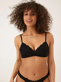 Next Black Pad Non Wire Lace Ultimate Comfort Bra