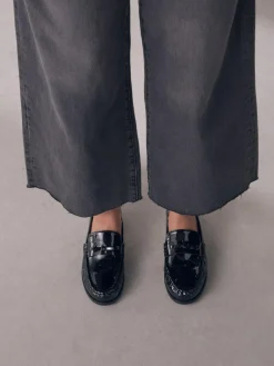 Hot Next Forever Comfort® Bow Detail Ruched Toe Loafers Black Patent