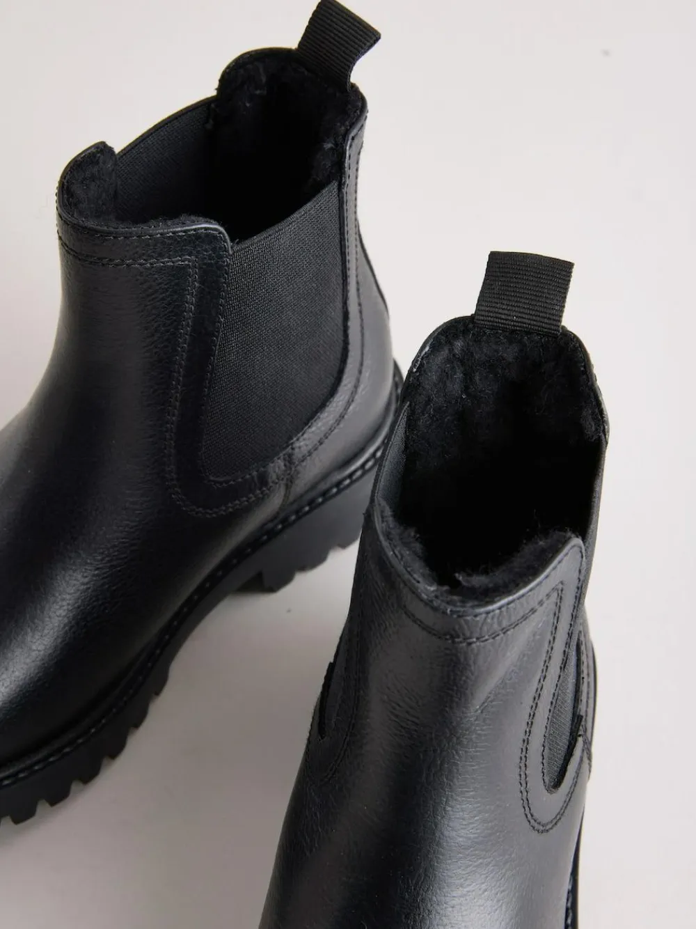 Next Standard Fit (F) Leather Warm Lined Chelsea Boots^BOY School Shoes|Boys Shoes