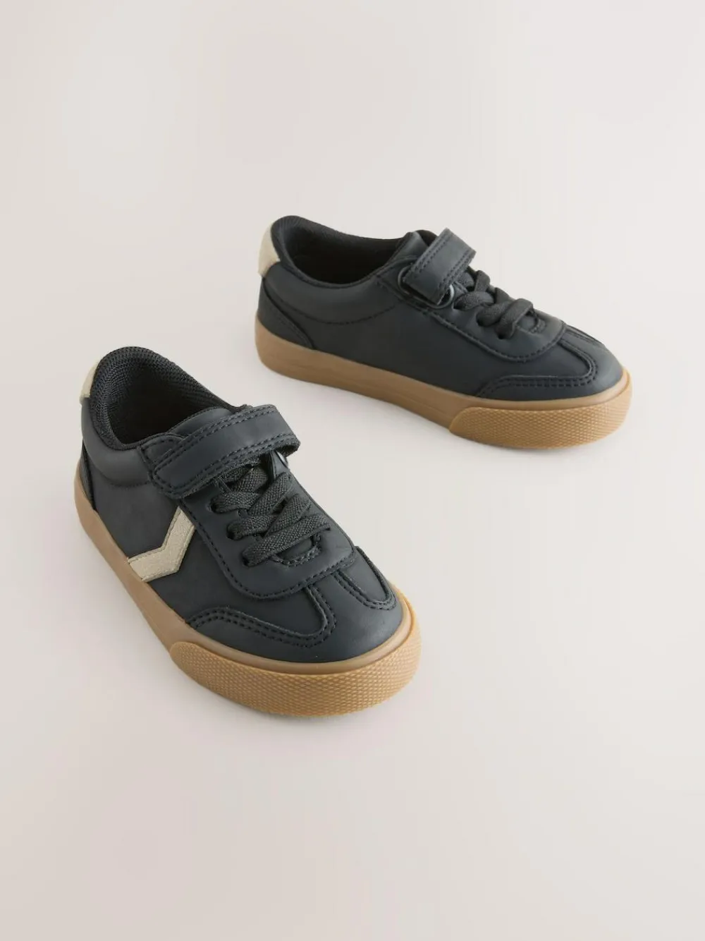 Next Black Standard Fit (F) Touch Fastening Elastic Lace Trainers^BOY Sneakers|Sneakers