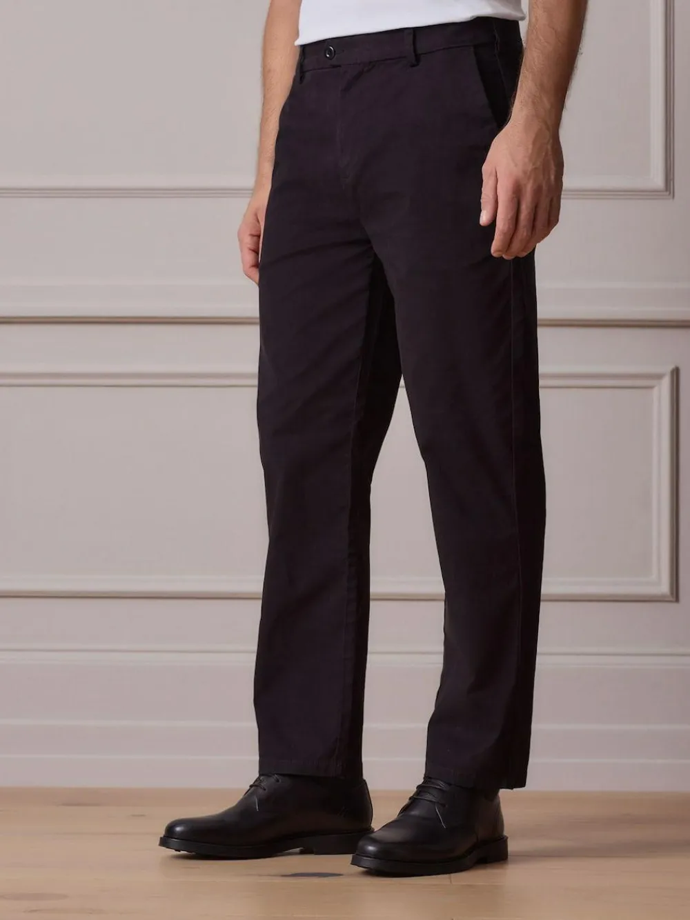Sale Next Straight Fit Ultimate Chino Trousers Black