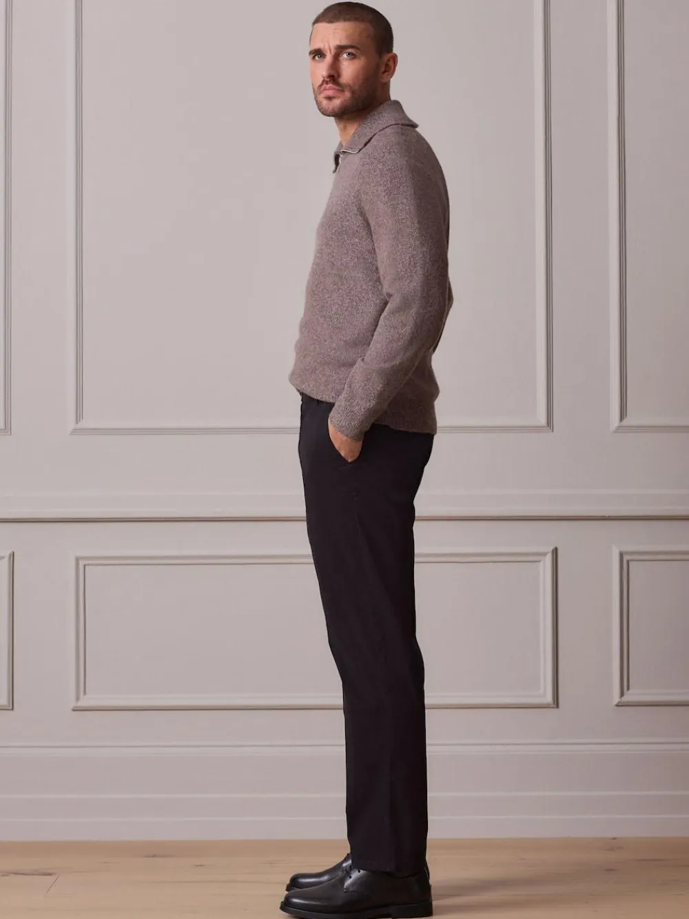 Sale Next Straight Fit Ultimate Chino Trousers Black