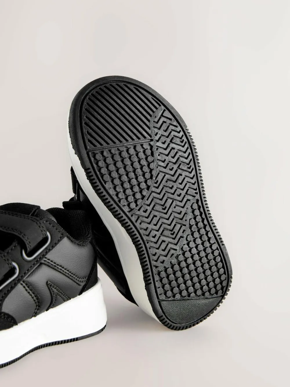 Next Wide Fit (G) Touch Fastening Two Strap Trainers^BOY Sneakers|Sneakers