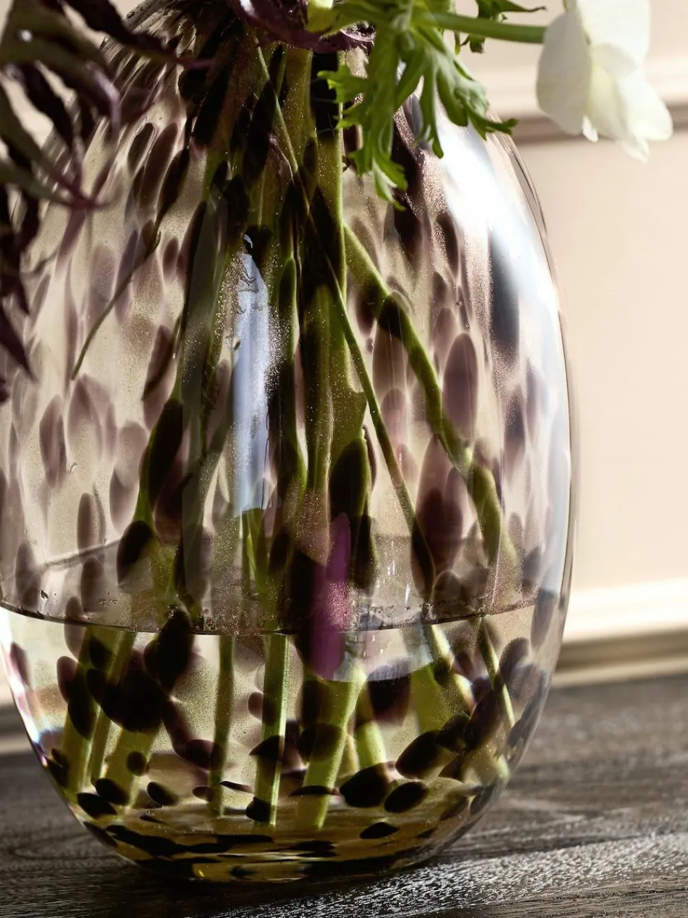 Hot Next Medium Confetti Glass Flower Vase Black/Gold
