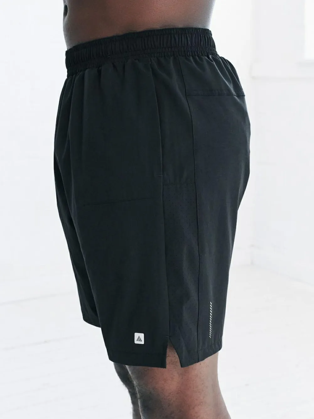 Next Black/Navy Blue 9 Inch Active Gym Sports Shorts 2 Pack