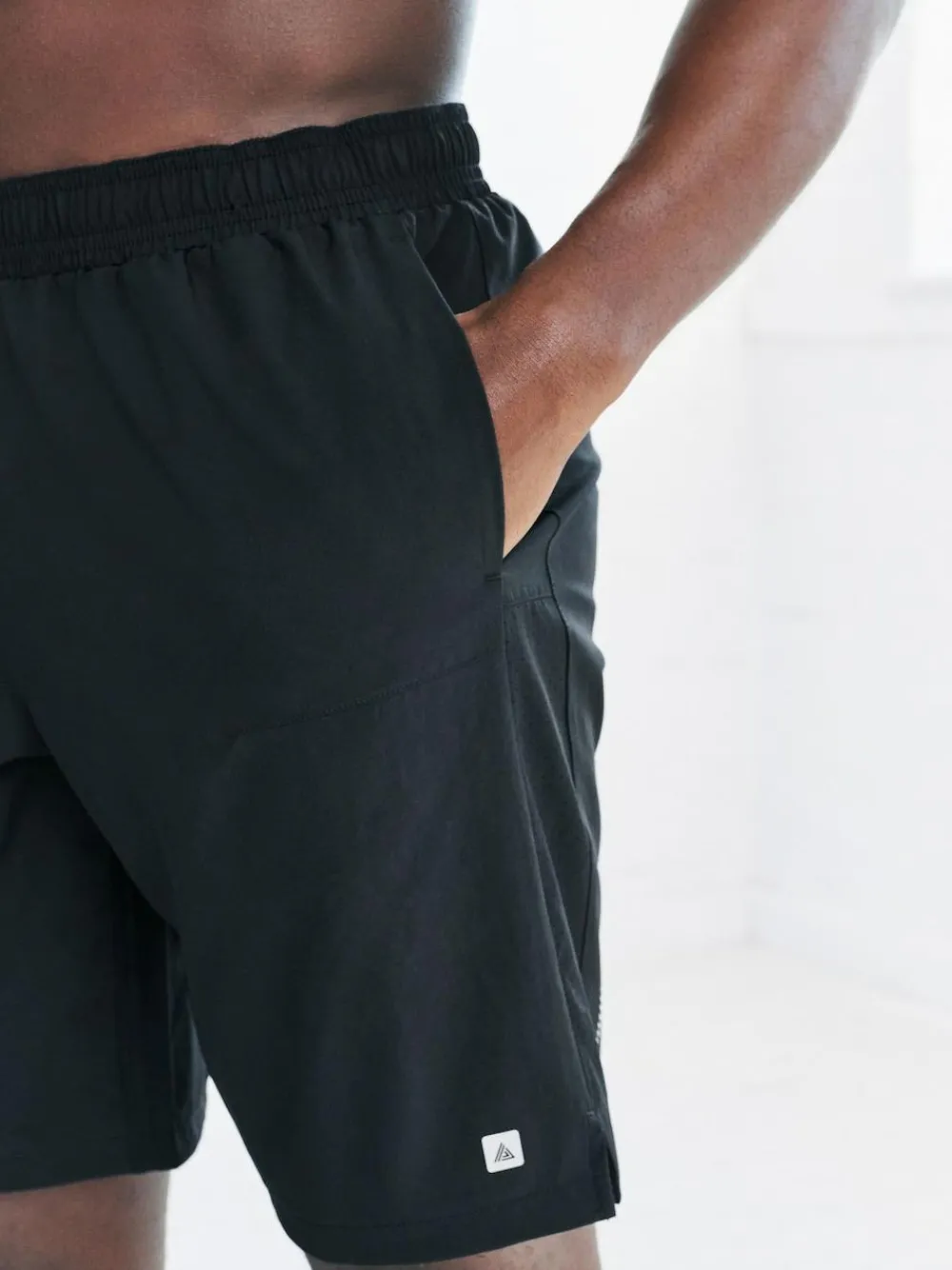 Next Black/Navy Blue 9 Inch Active Gym Sports Shorts 2 Pack