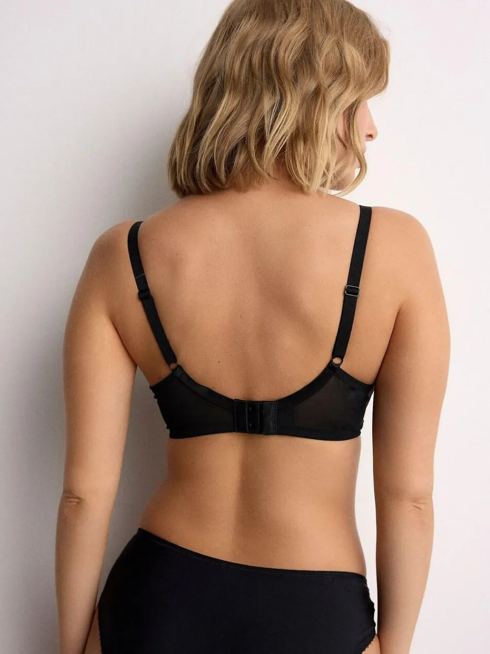 Best Next DD+ Non Pad Full Cup Bras 3 Pack Black/White/Praline Nude