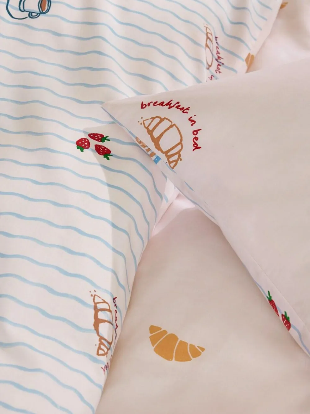 Sale Next Blue/Natural Breakfast In Bed Reversible Duvet Cover and Pillowcase Set