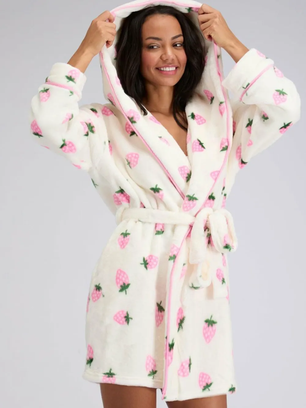 Boux Avenue White Fluffy Strawberry Short Dressing Gown^Women Bathrobes