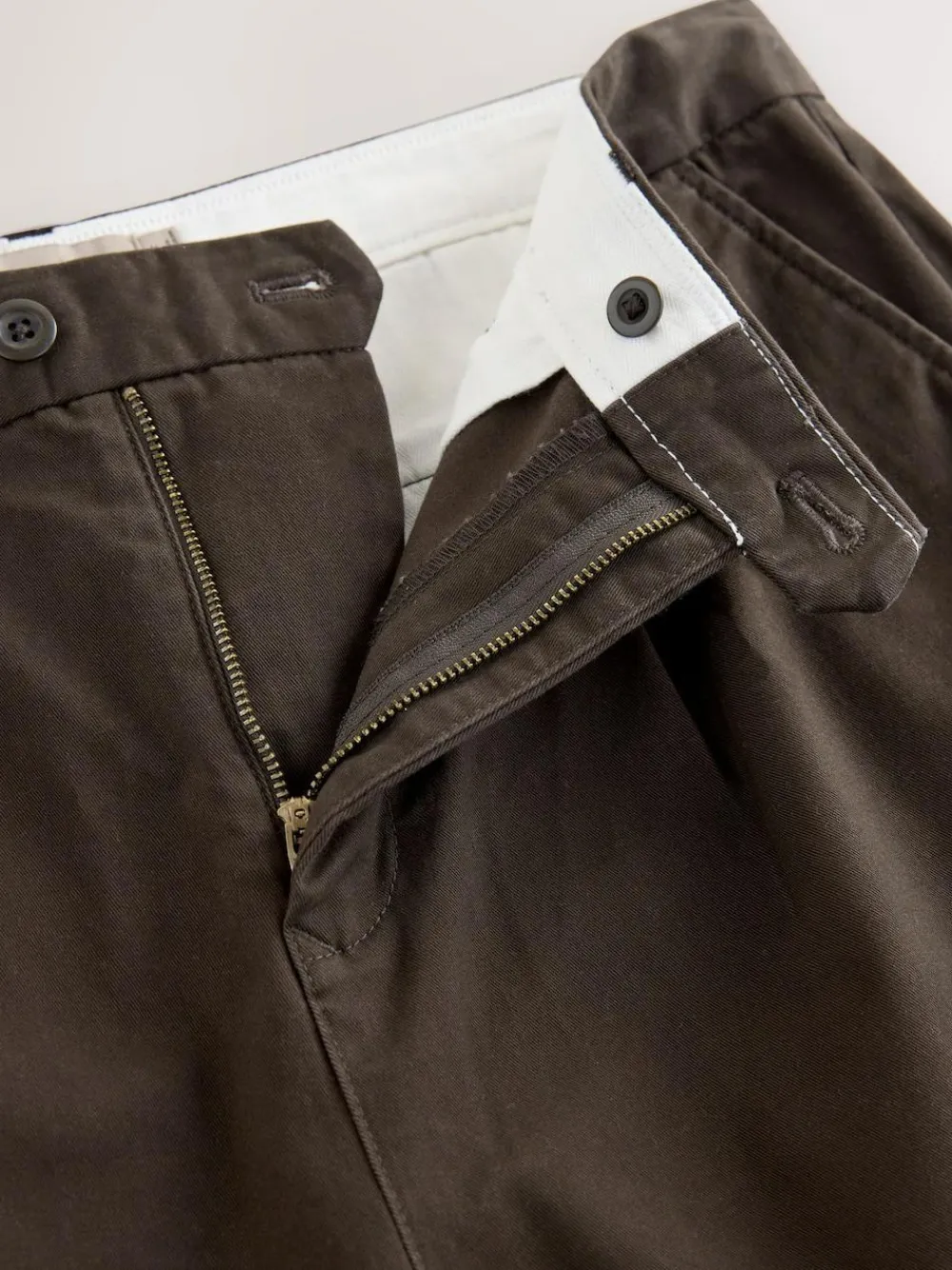 Discount Next Regular Tapered Fit Single Pleated Stretch Chinos Trousers Brown