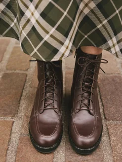 Hot Next Forever Comfort® Lace-Up Ankle Boots Burgundy Red Leather