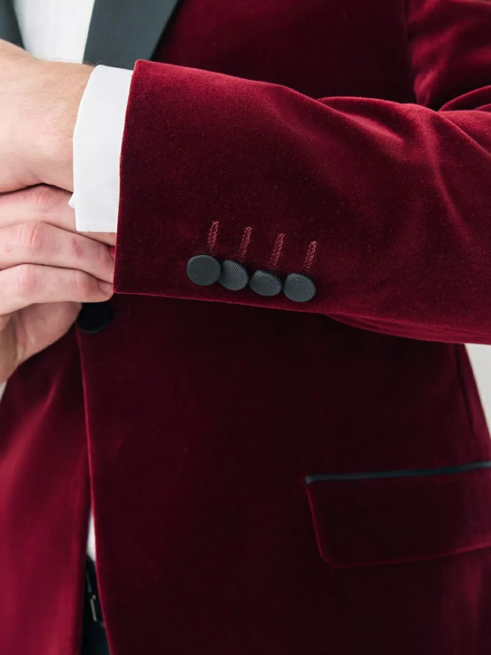 Next Slim Fit Signature Pontoglio Italian Velvet Blazer With Shawl Lapel^ Blazers & Formal Jackets