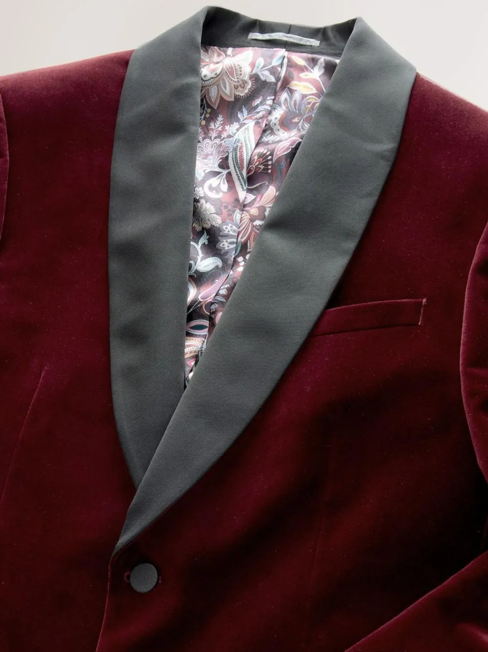 Next Slim Fit Signature Pontoglio Italian Velvet Blazer With Shawl Lapel^ Blazers & Formal Jackets