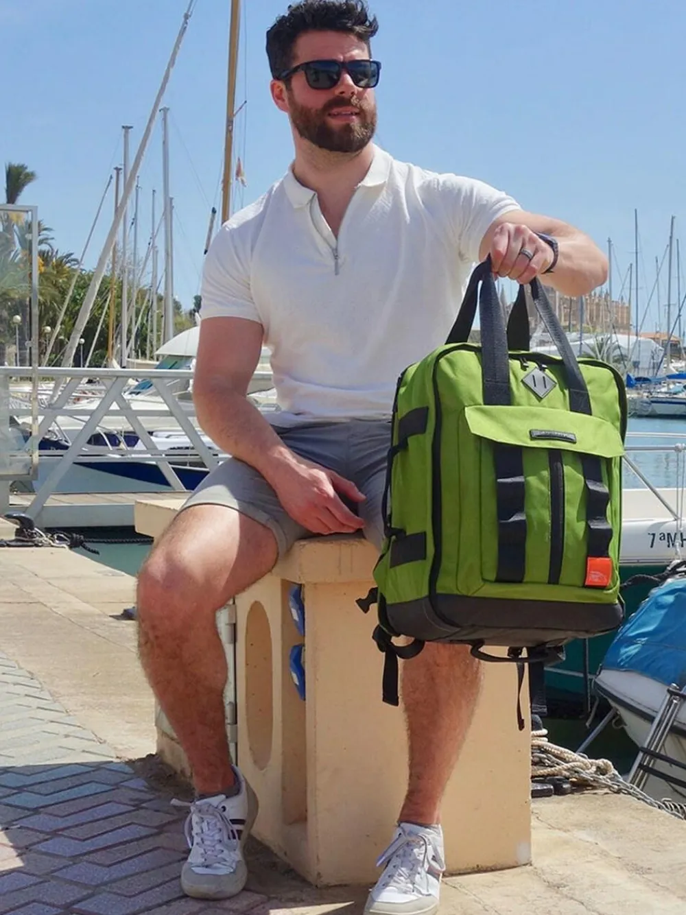 Cabin Max Green Memphis 24 Litre 40cm Travel Backpack