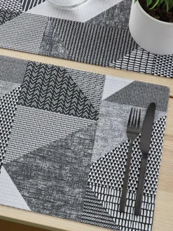 Catherine Lansfield Set of 2 Larsson Geo Wipeable 100% Cotton Placemats^ Branded Kitchenware|Table Linen, Placemats & Coasters