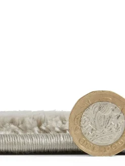 Catherine Lansfield Silver Cosy Diamond Washable Rug