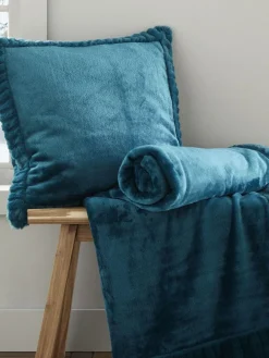 Catherine Lansfield Teal Blue Velvet And Faux Fur Soft and Cosy Throw^ Cushions & Throws