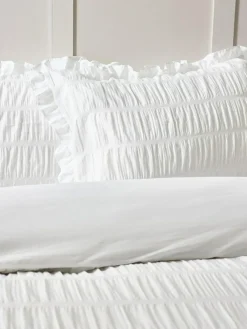 Catherine Lansfield Seersucker Frill Duvet Cover Set^ Branded Bedlinen