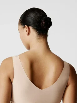 Chantelle Soft Stretch Seamless V-Neck Padded Crop Top^Women Dd+ Range