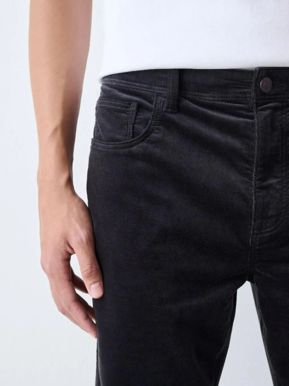 Next Slim Fit Motionflex Corduroy Stretch Trousers^ Pants & Chinos