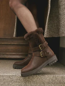 Next Extra Wide Fit Forever Comfort® Double Buckle Faux Fur Lined Ankle Boots^Women Wide Fit & Extra Wide Fit